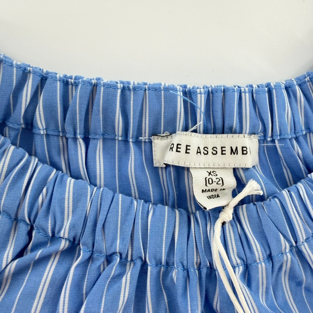 Free Assembly Striped Tie Sleeve Blouse Modern Women Size XS Blue White Striped - Picture 5 of 7